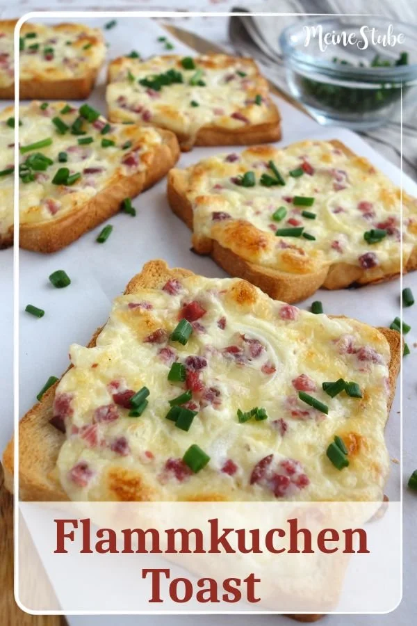 Flammkuchen Toast mit Speck und Zwiebeln, ein köstliches Rezept
